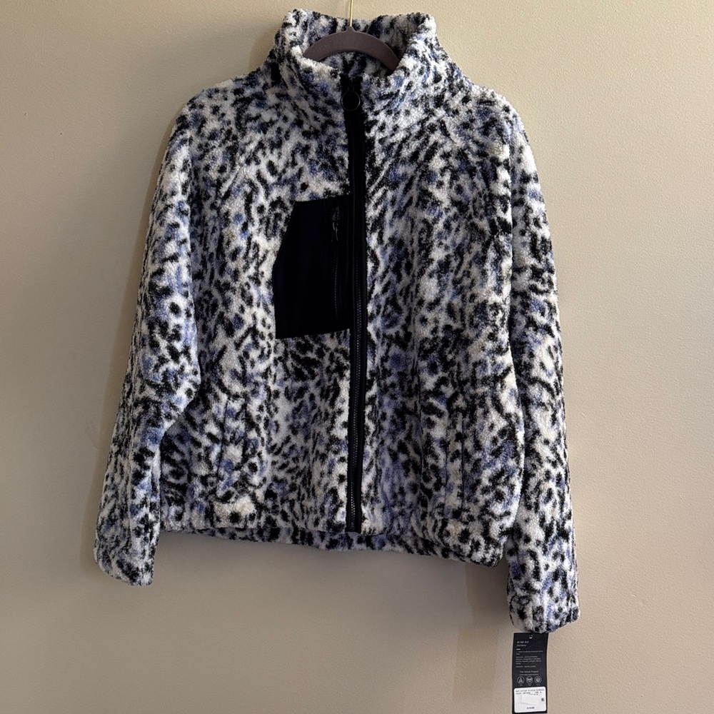 New Kinesis Leopard Print Fleece Jacket